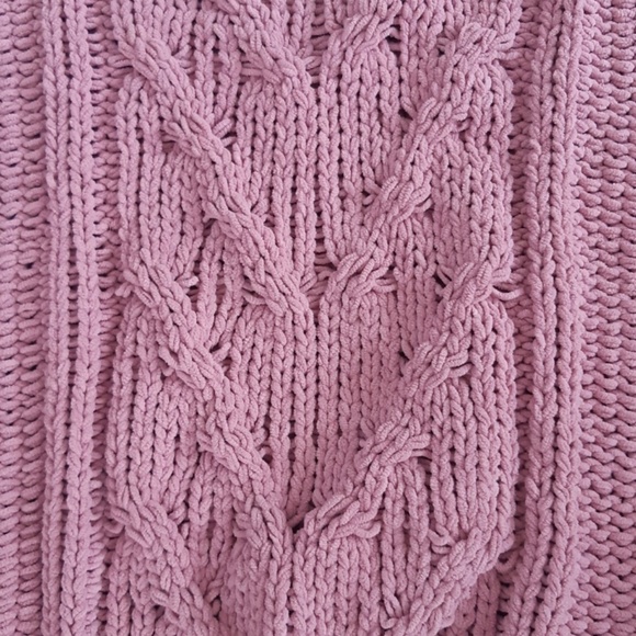 Oversize chunky knit sweater-Never worn - Picture 6 of 6